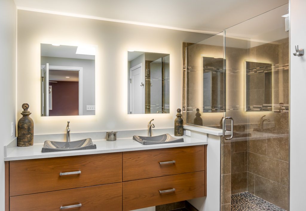 versatile bathroom vanity featuring top-of line features creates an aesthetiucally pleasing bathroom design the feels more like a spa rather than a standard bathroom